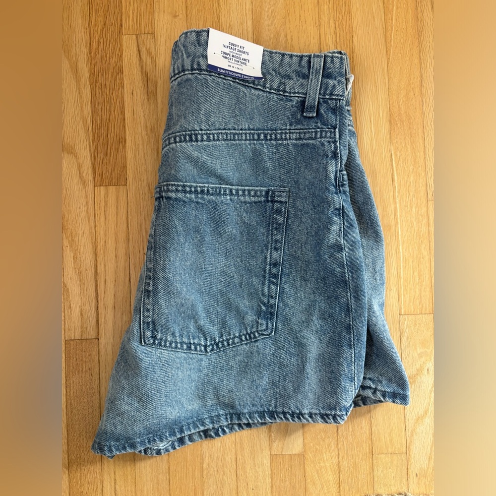 H&M denim shorts.  Curvy fit vintage high rise.